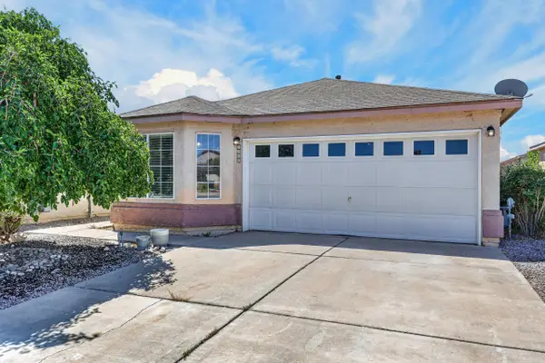 8008 Vista Estrella Lane Sw, Albuquerque, NM 87121