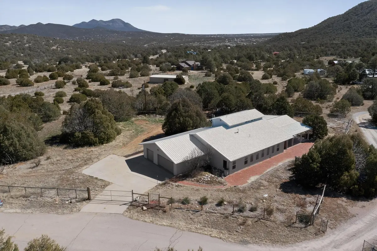 26 Juniper Hill Loop, Cedar Crest, NM 87008 - #1