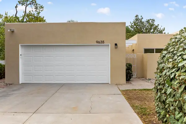 9635 Village Green Drive Ne, Albuquerque, NM 87111