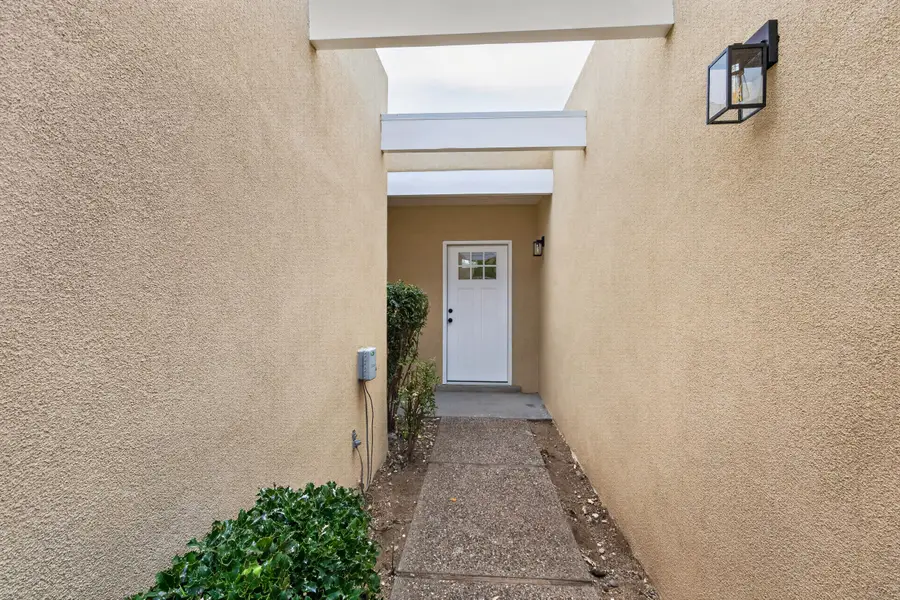 9635 Village Green Drive Ne, Albuquerque, NM 87111 - #2