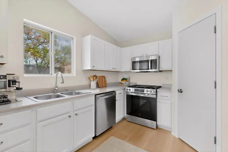 5735 Carmen Road Nw, Albuquerque, NM 87114 - #3