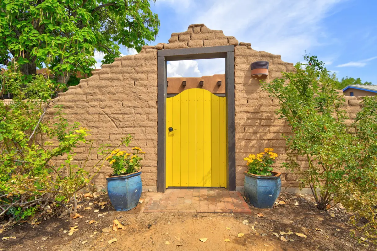 32 Priestly Place, Corrales, NM 87048 - #1