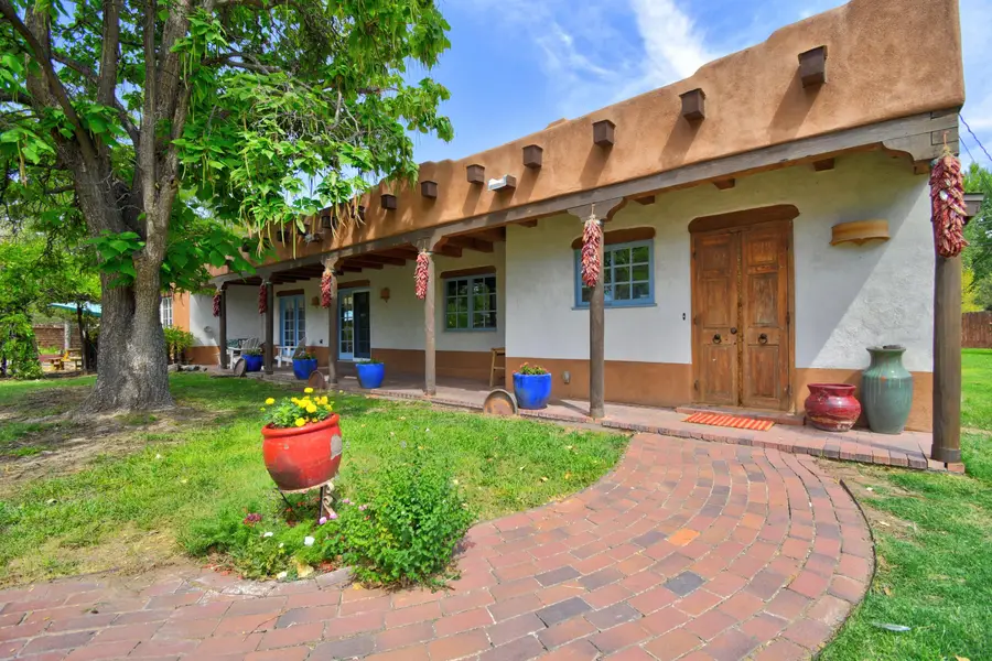32 Priestly Place, Corrales, NM 87048 - #2