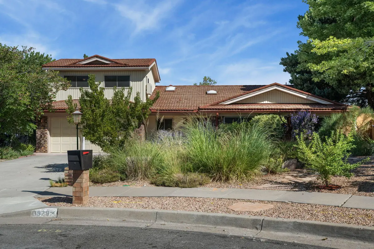 3929 Doroteo Place Ne, Albuquerque, NM 87111 - #1