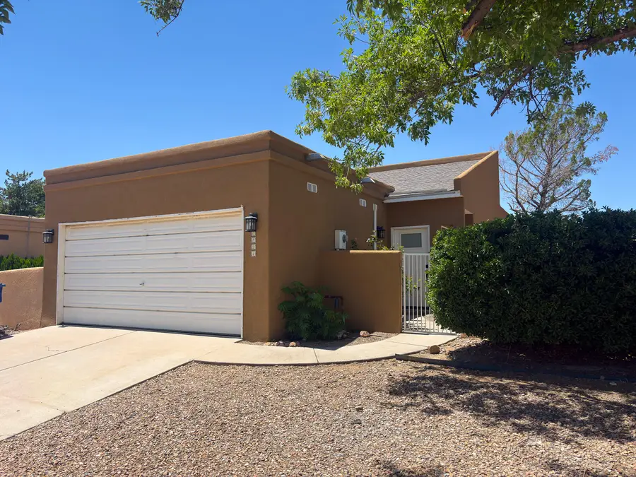 6821 Keeling Street Nw, Albuquerque, NM 87120 - #3