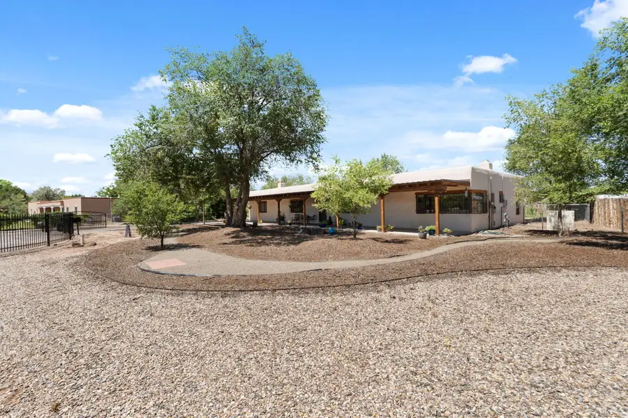 13 Vista De Las Cruces Road, Los Lunas, NM 87031 - #2