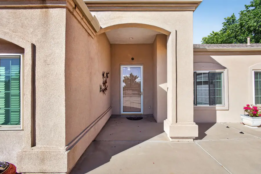 657 Frederico Boulevard, Rio Communities, NM 87002 - #3
