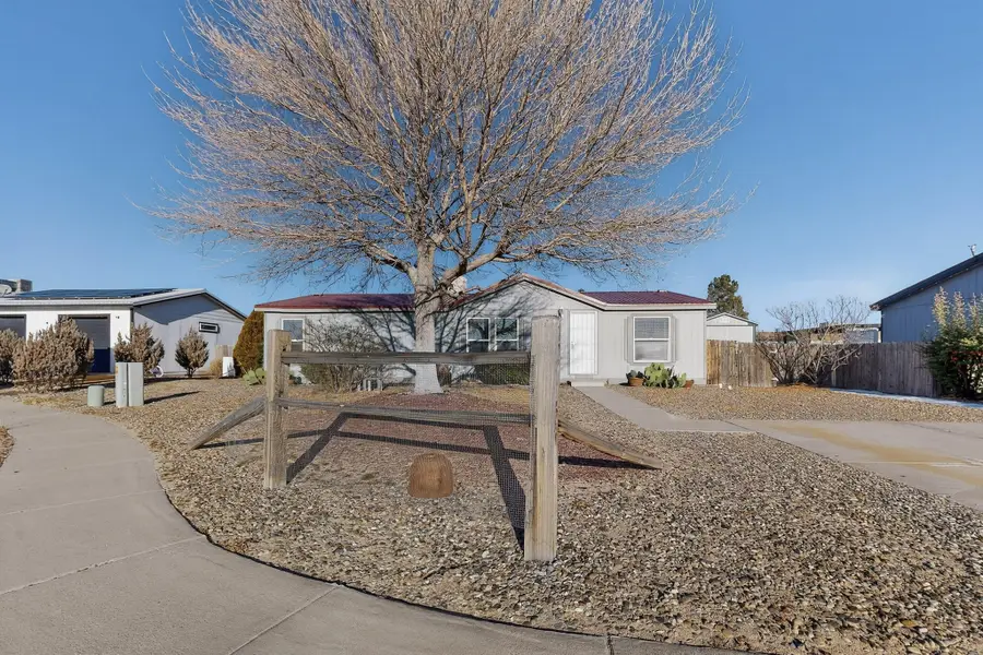 804 Callejon De Los Tulipanes, Belen, NM 87002 - #2