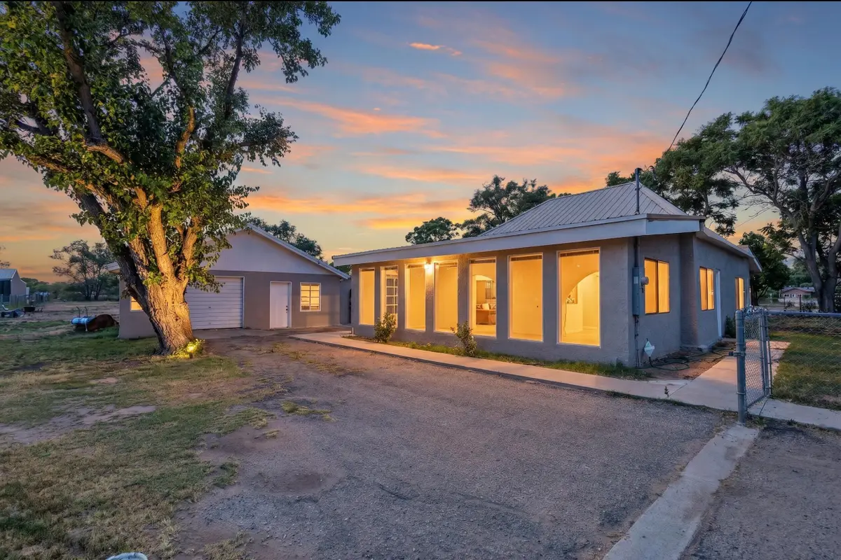 915 N Gabaldon Road, Belen, NM 87002 - #1