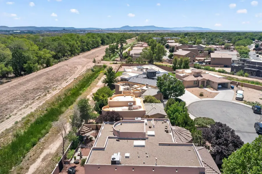 236 Anna Maria Place Sw, Albuquerque, NM 87105 - #3