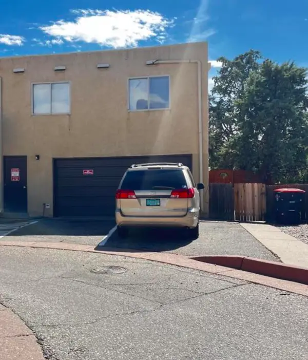 12000 Stilwell Drive Ne #APT C, Albuquerque, NM 87112