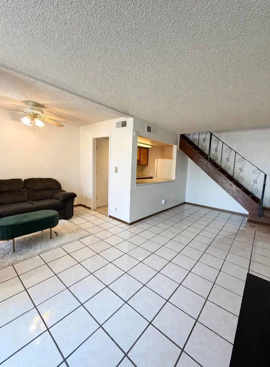 12000 Stilwell Drive Ne #APT C, Albuquerque, NM 87112 - #3