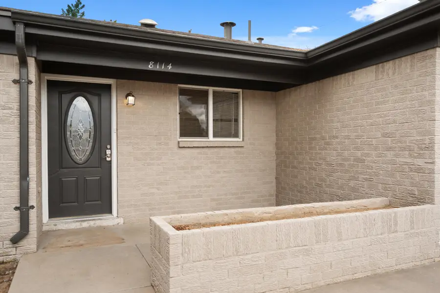 8114 Pickard Avenue Ne, Albuquerque, NM 87110 - #3