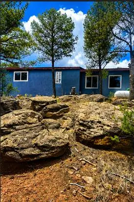 22 Magpie Road, Glorieta, NM 87535