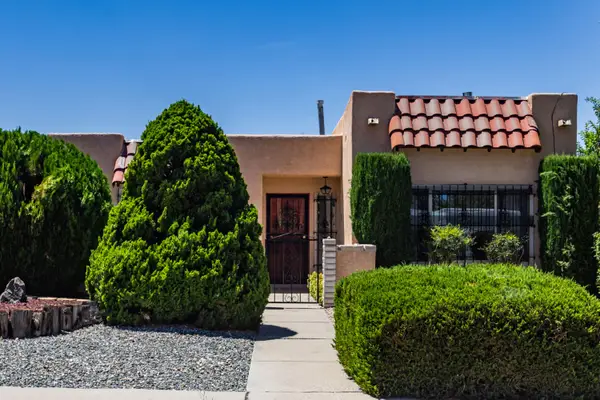 8506 Chambers Place Ne, Albuquerque, NM 87111