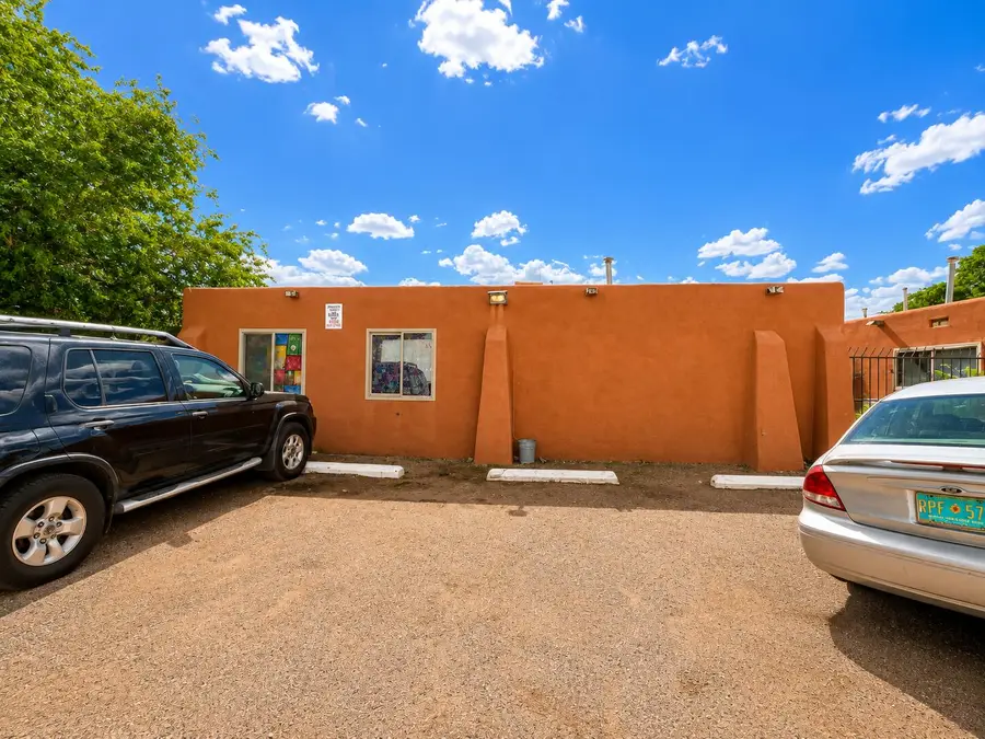209 General Stilwell Street Ne, Albuquerque, NM 87123 - #3