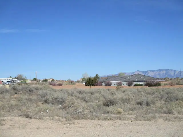 404 11th Avenue Nw, Rio Rancho, NM 87144 - #2