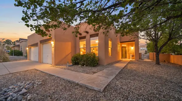 5037 Brighton Hills Drive Ne, Rio Rancho, NM 87144