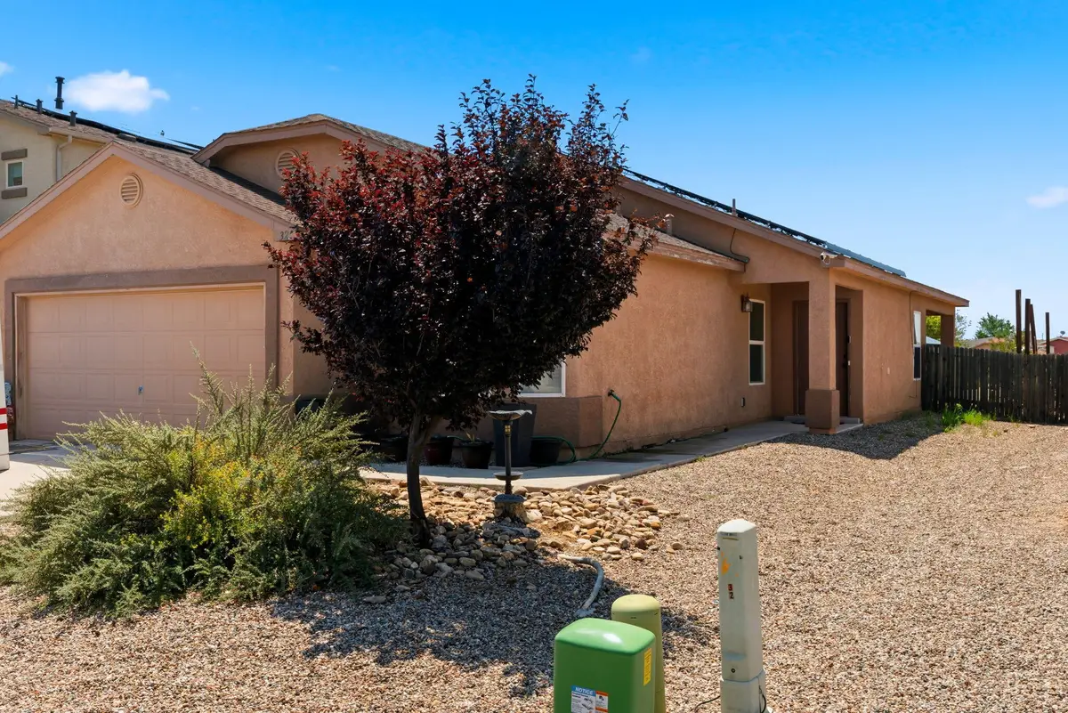 32 Salida Del Sol, Los Lunas, NM 87031 - #1