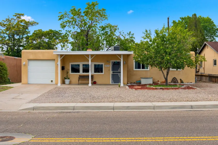 9717 Snowheights Boulevard Ne, Albuquerque, NM 87112 - #2
