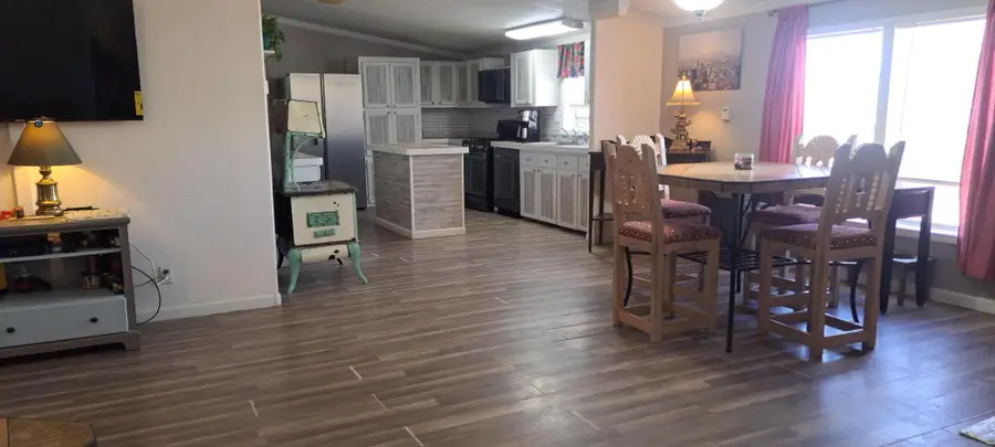 1205 10th Street Nw, Albuquerque, NM 87124 - #2