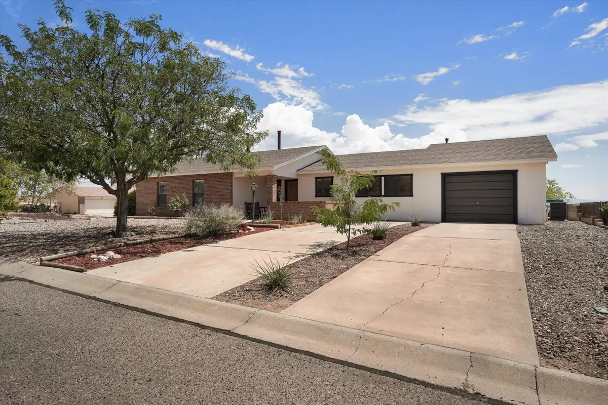 4980 Zirconia Drive Ne, Rio Rancho, NM 87124 - #1