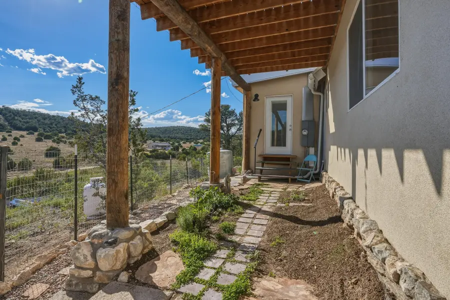 106 Mountain Valley Drive, Edgewood, NM 87015 - #2