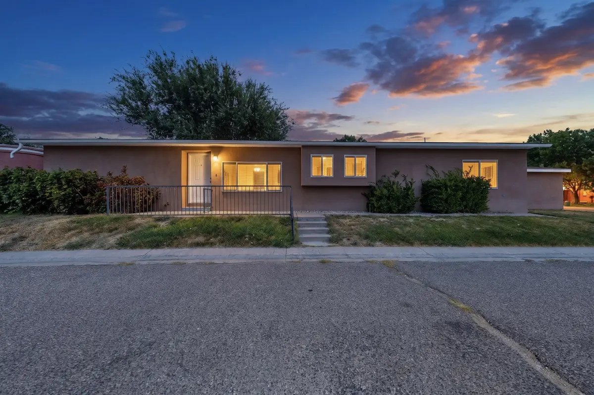 7201 Canary Lane Ne, Albuquerque, NM 87109 - #1