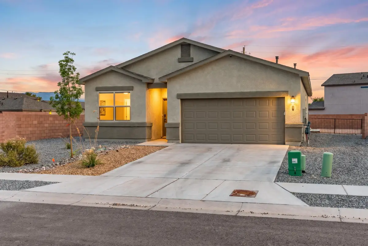 2 Avenida Parque Court, Los Lunas, NM 87031 - #1