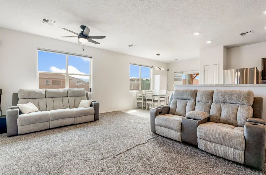 2 Avenida Parque Court, Los Lunas, NM 87031 - #2