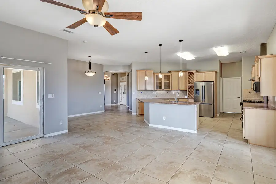 2212 Garden Road Ne, Rio Rancho, NM 87124 - #2