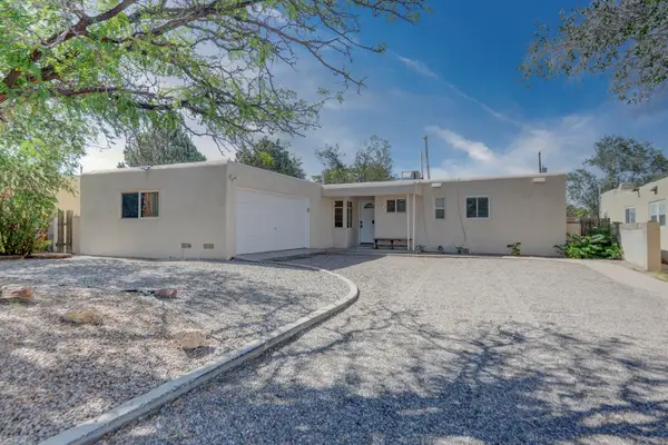 7716 Mcknight Avenue Ne, Albuquerque, NM 87110