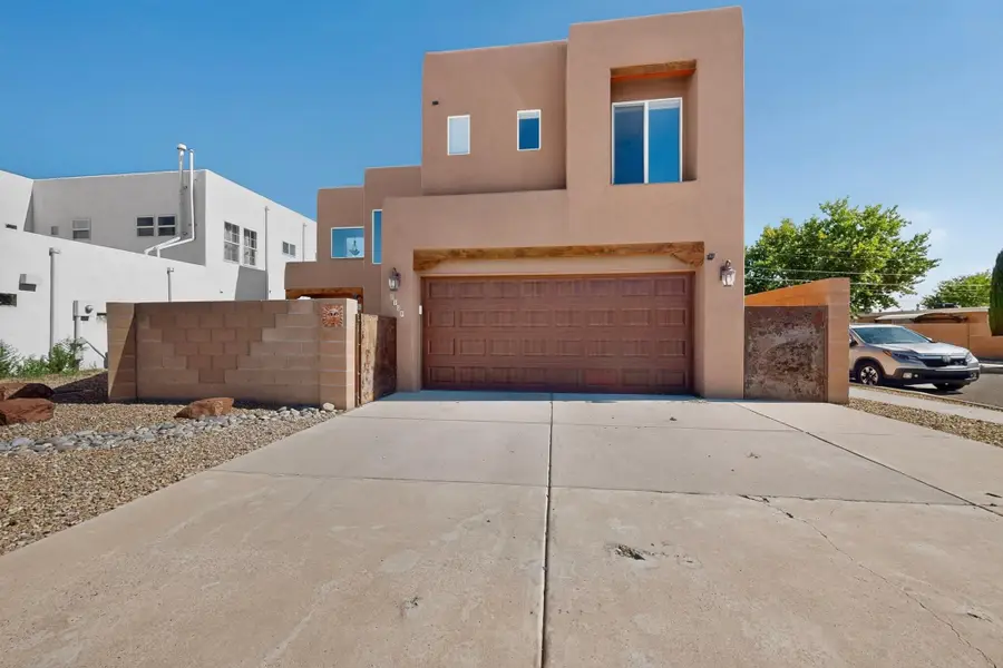 2104 San Venito Road Nw, Albuquerque, NM 87104 - #2