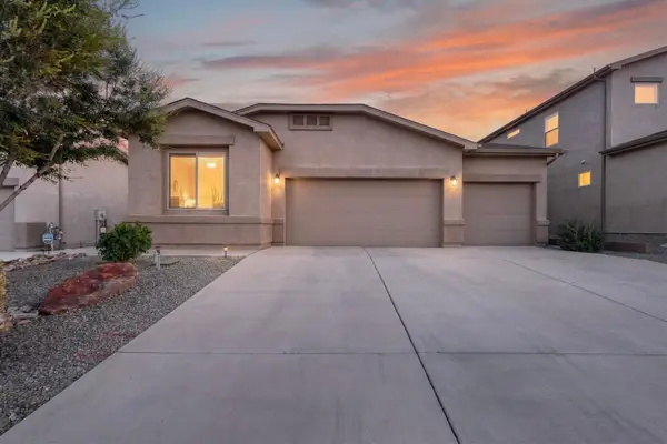 1143 Grace Street Ne, Rio Rancho, NM 87144