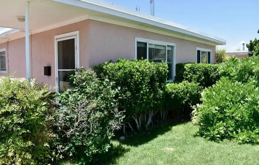 1805 Alvarado Drive Ne, Albuquerque, NM 87110 - #3