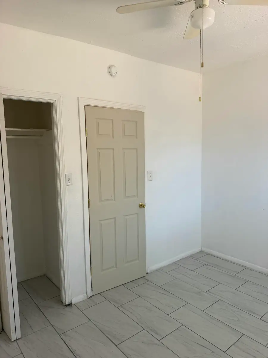 211 Texas Street Ne, Albuquerque, NM 87108 - #3