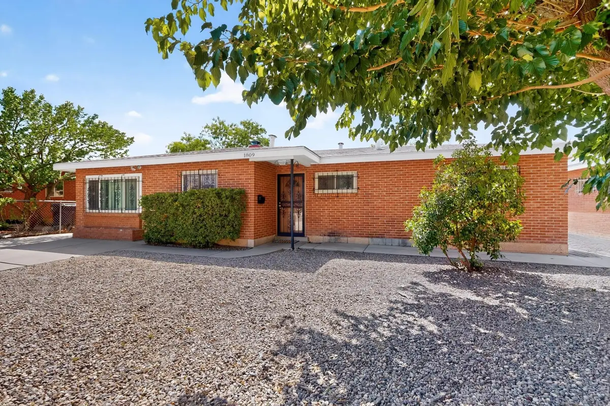 1809 Cornell Drive Se, Albuquerque, NM 87106 - #1
