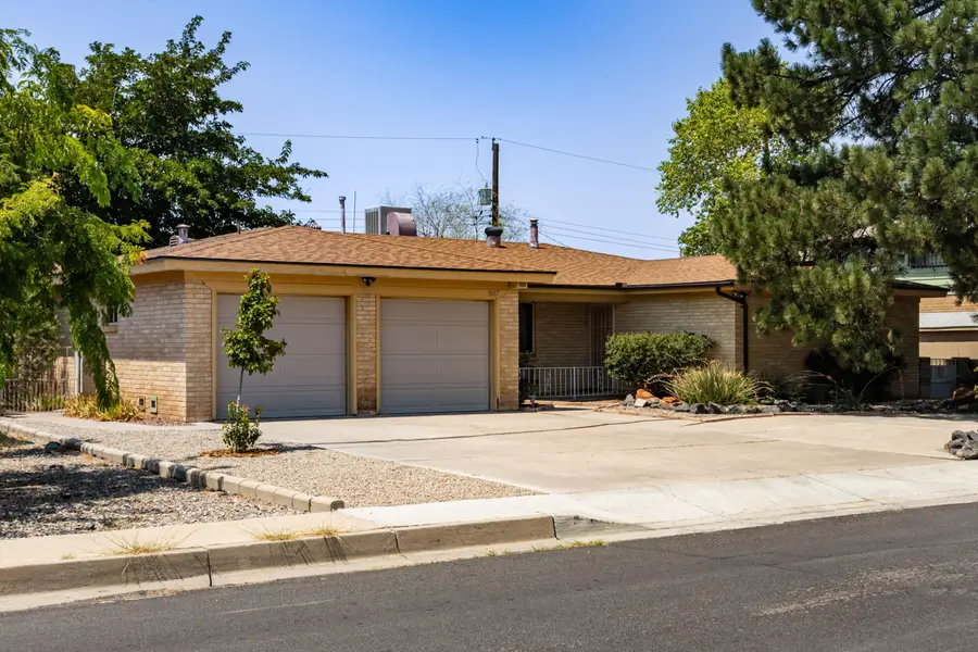507 Alvarado Drive Ne, Albuquerque, NM 87108 - #2