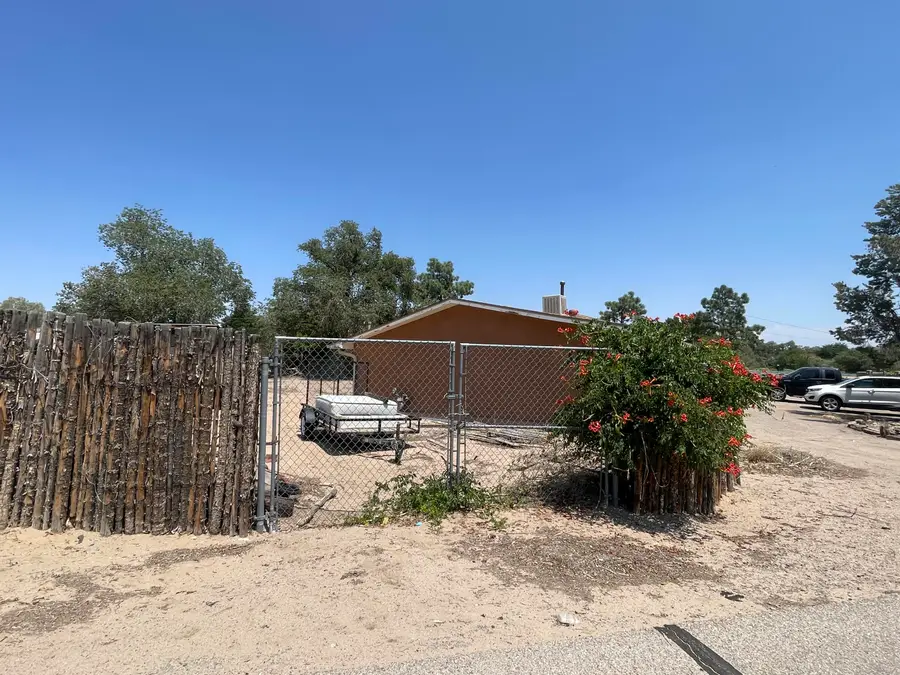 10719 Calle De Celina Nw, Corrales, NM 87048 - #2