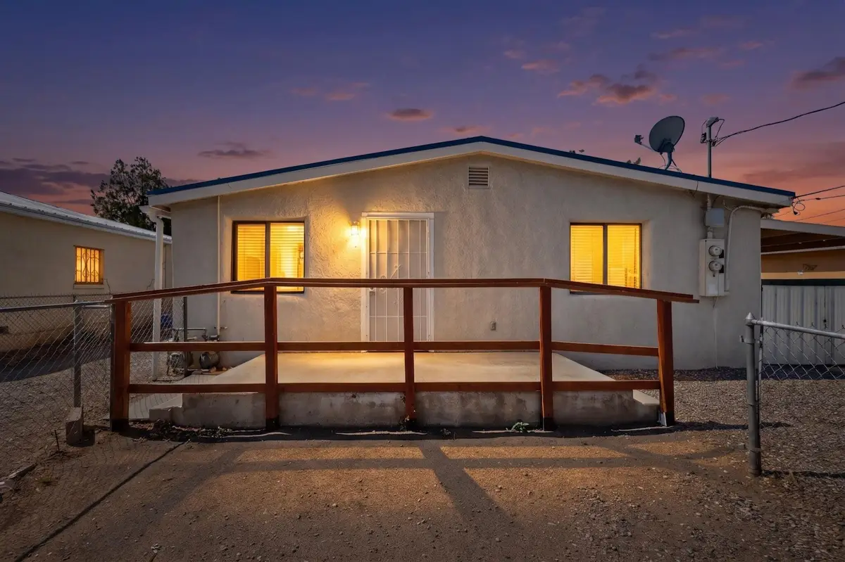 1646 Ferris Avenue Sw, Albuquerque, NM 87105 - #1