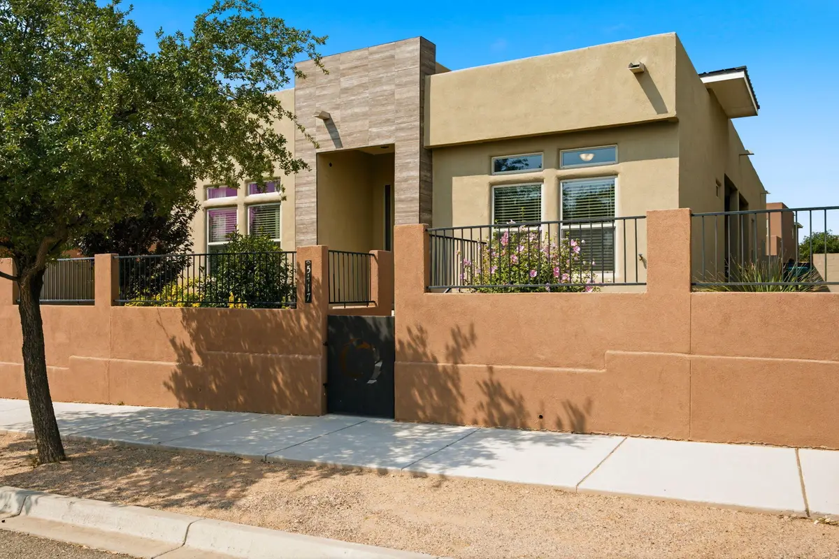 5417 E Village Road Ne, Rio Rancho, NM 87144 - #1