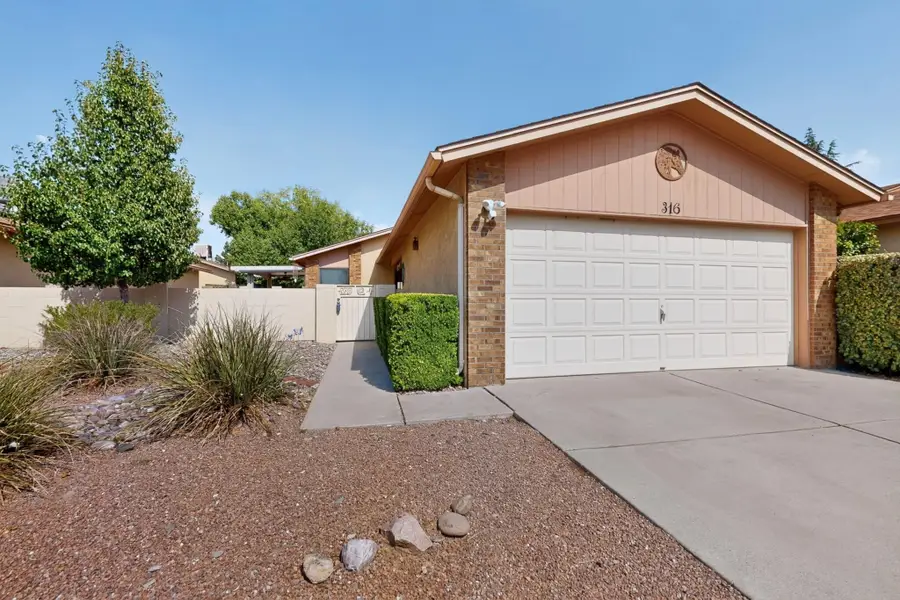 316 Palmer Park Drive Ne, Albuquerque, NM 87123 - #2
