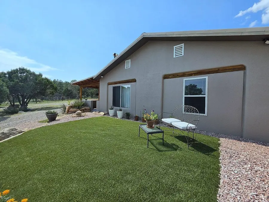 39 Meikle Road, Tijeras, NM 87059 - #3