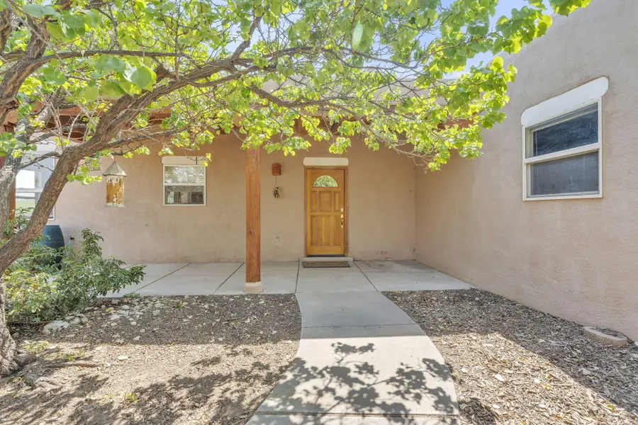 115 El Rey Drive Nw, Corrales, NM 87048 - #3