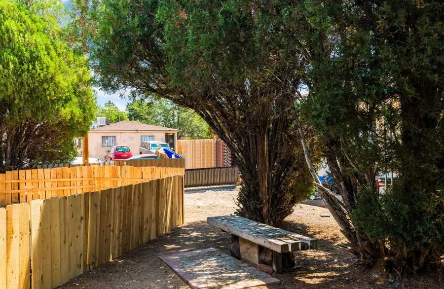 425 Grove Street Se, Albuquerque, NM 87108 - #2