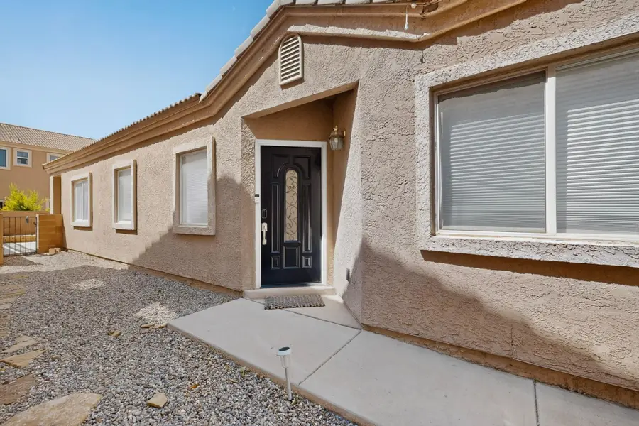 7028 Tree Line Avenue Nw, Albuquerque, NM 87114 - #3
