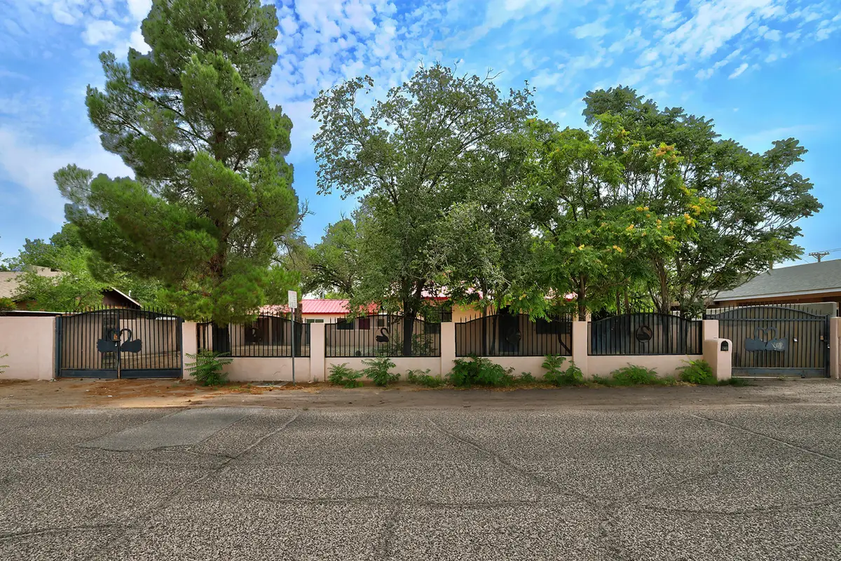 2560 Mervosh Avenue Sw, Albuquerque, NM 87105 - #1