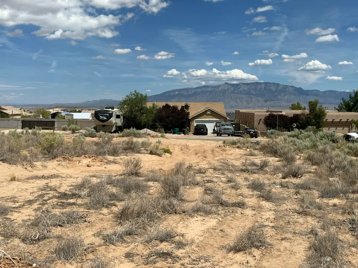 505 8th Street Ne, Rio Rancho, NM 87124 - #1