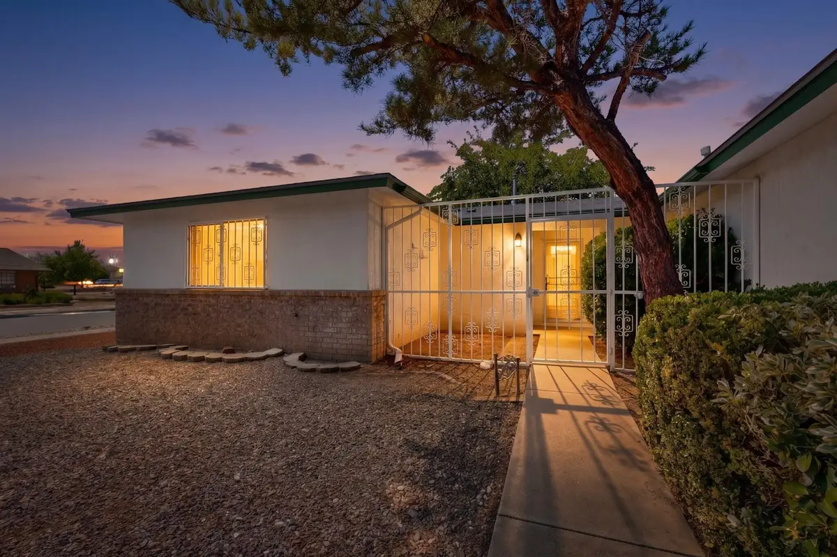 7201 Santa Fe Trail Nw, Albuquerque, NM 87120 - #1