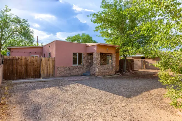 5201 Grande Drive Nw, Albuquerque, NM 87107